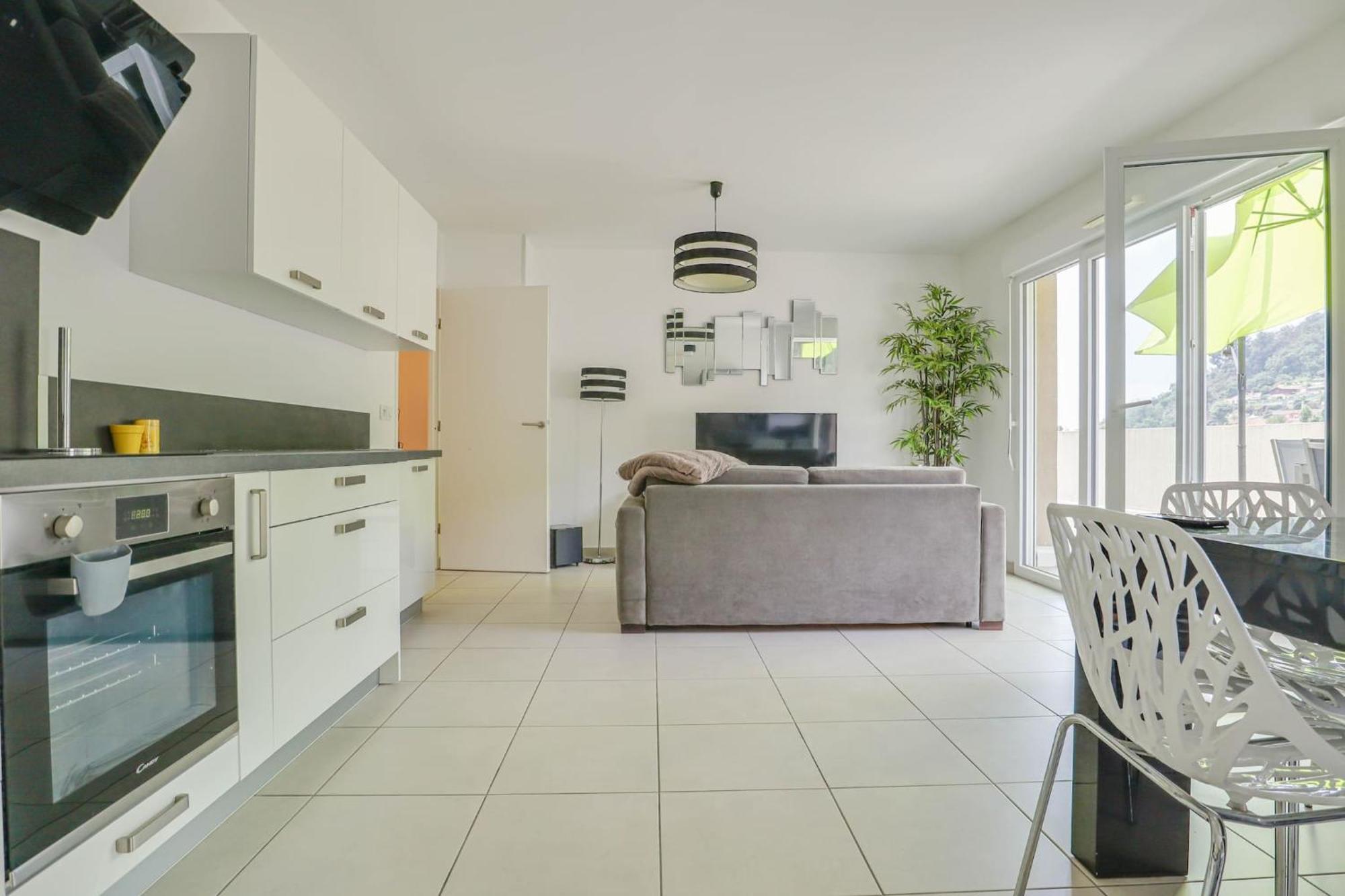 Spacieux Rooftop Parking, Terrasse Ensoleillee Μεντόν Εξωτερικό φωτογραφία