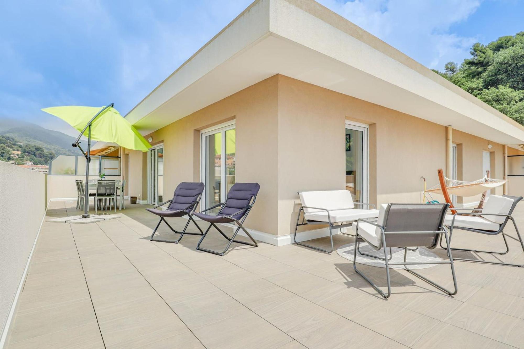 Spacieux Rooftop Parking, Terrasse Ensoleillee Μεντόν Εξωτερικό φωτογραφία