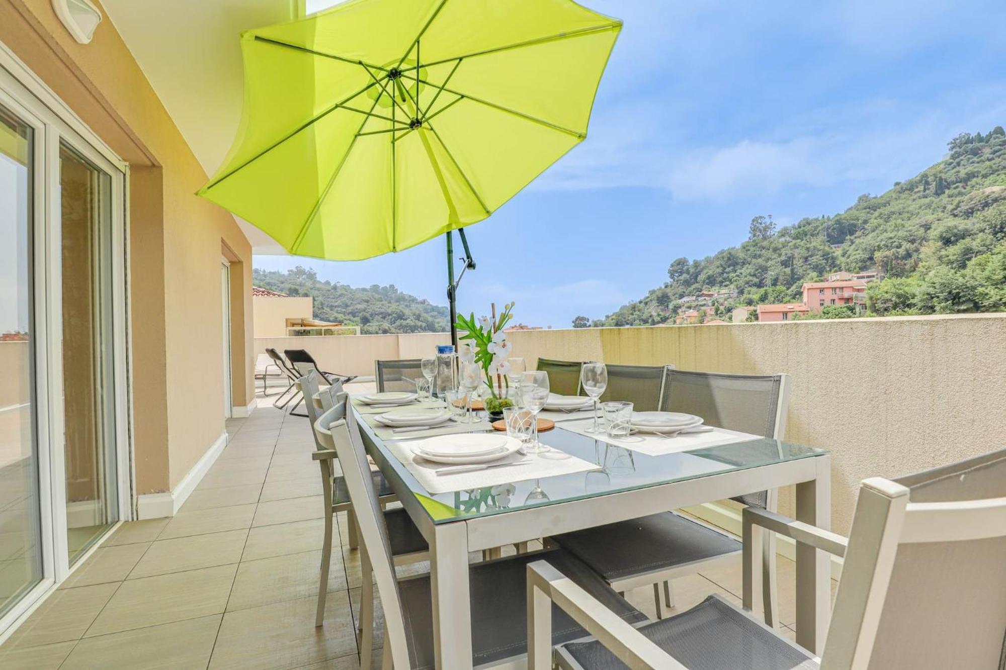 Spacieux Rooftop Parking, Terrasse Ensoleillee Μεντόν Εξωτερικό φωτογραφία