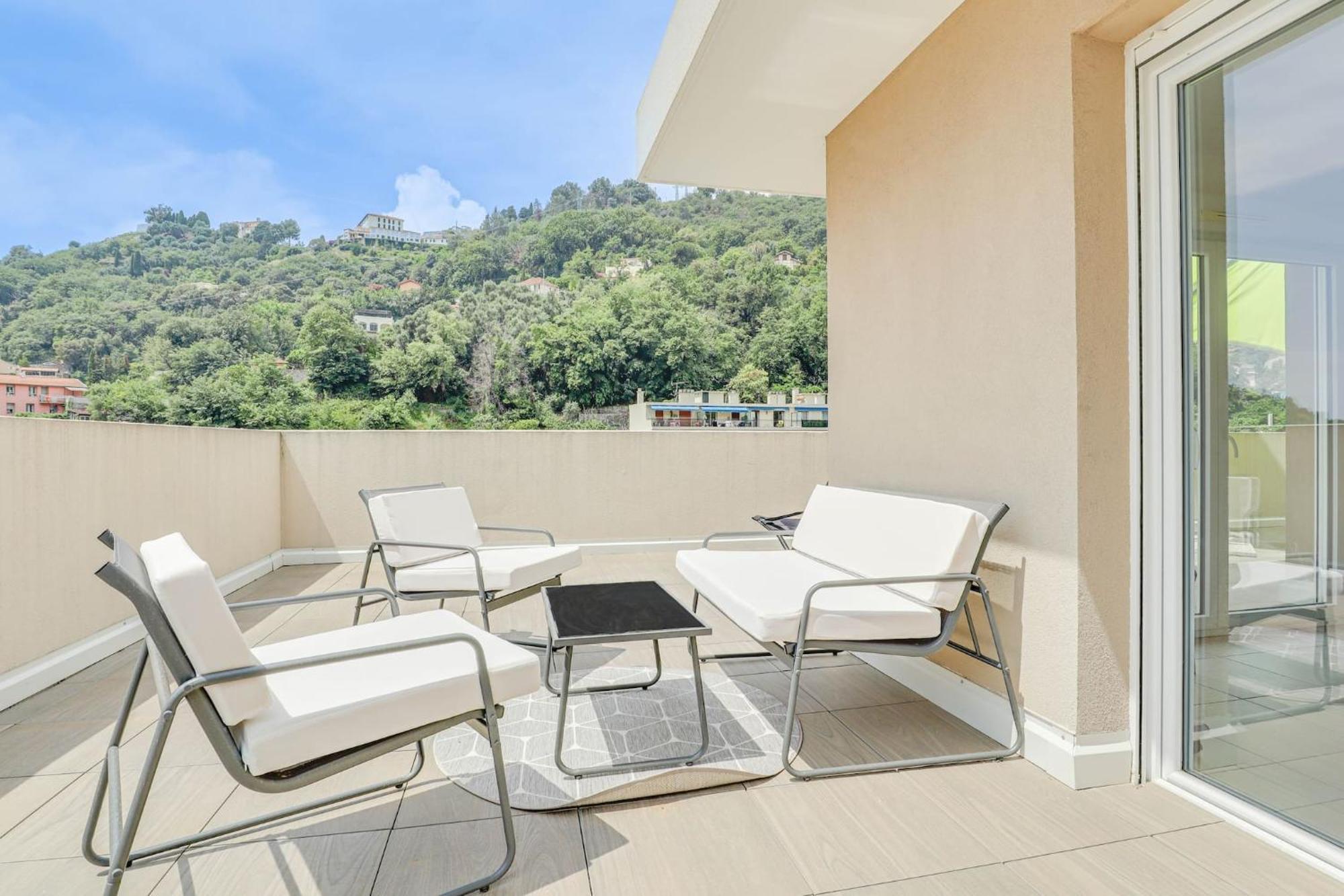Spacieux Rooftop Parking, Terrasse Ensoleillee Μεντόν Εξωτερικό φωτογραφία