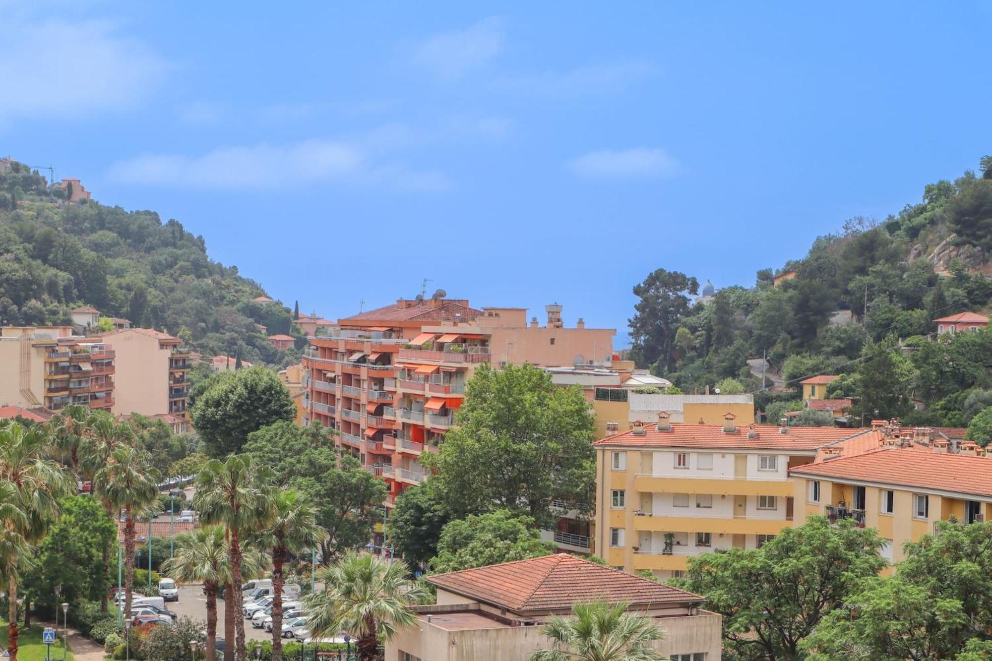 Spacieux Rooftop Parking, Terrasse Ensoleillee Μεντόν Εξωτερικό φωτογραφία