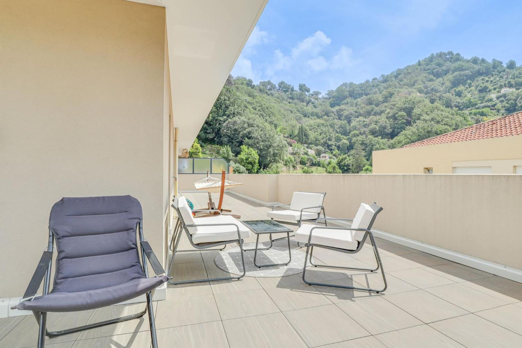 Spacieux Rooftop Parking, Terrasse Ensoleillee Μεντόν Εξωτερικό φωτογραφία
